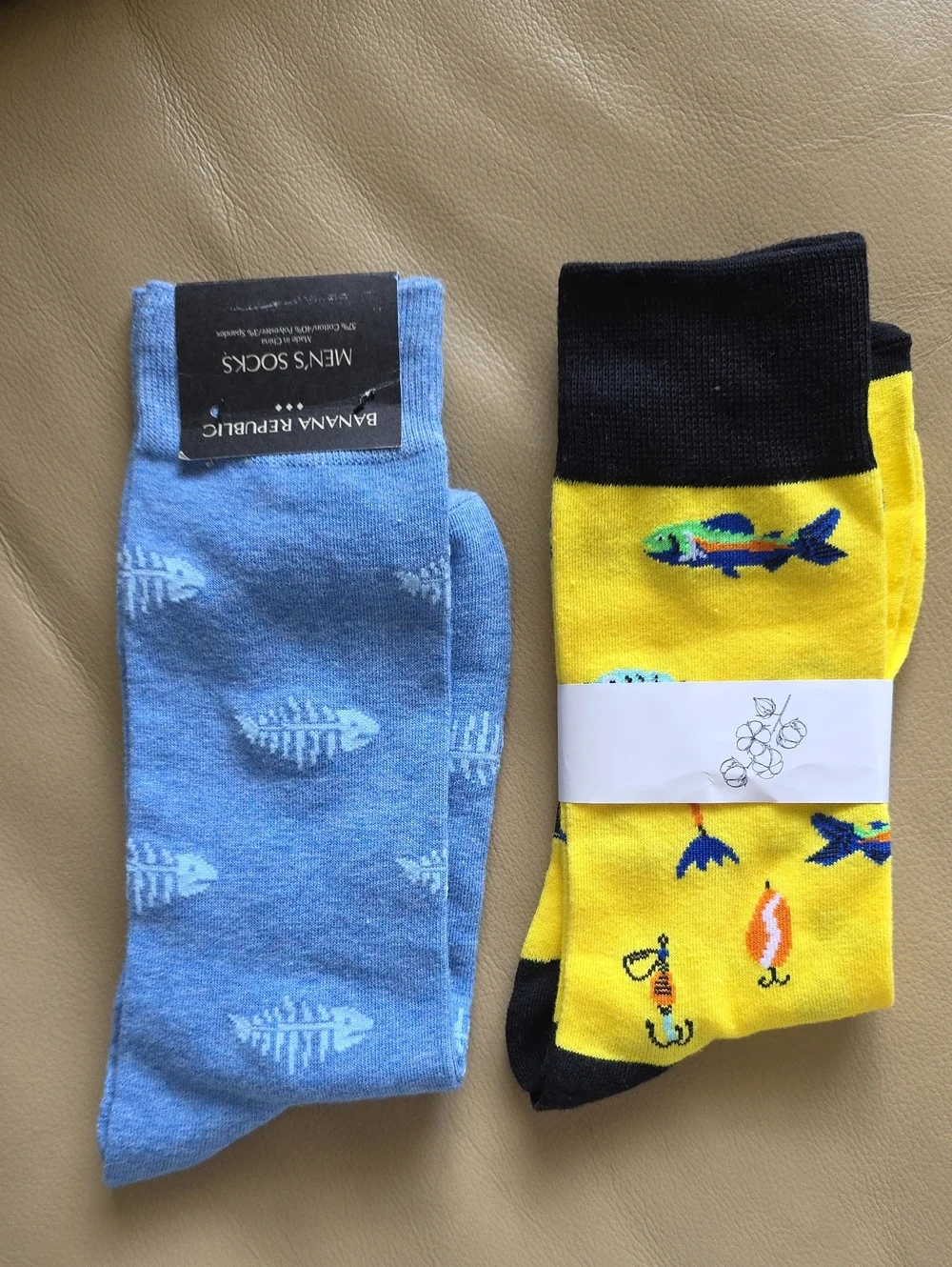 Blue Fish Filet Socks & Bright Yellow Fish I'D Rather Be Fishing  Pair Men's